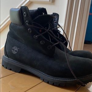 Black Timberlands